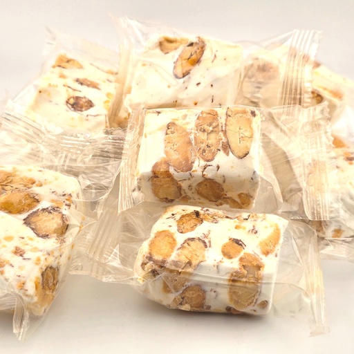 [52] Master Delight Nougat - Almonds - Bulk Box (8LB)